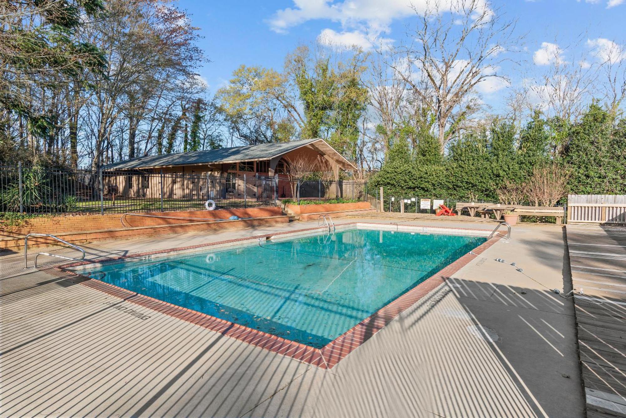 Classic Getaway At Stadium Village *
